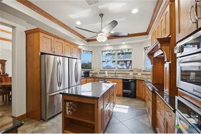 432 Creekwood Drive, Gonzales, TX 78629 - Photo 15