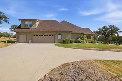 432 Creekwood Drive, Gonzales, TX 78629 - Photo 33