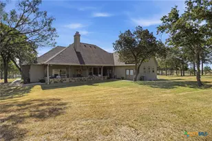 432 Creekwood Dr, Gonzales, TX 78629 - Photo 31