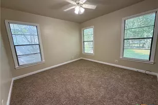 303 Cloud St, Killeen, TX 76541 - Photo 5