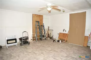 149 N Commercial St, Goliad, TX 77963 - Photo 17