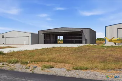 293 Beechcraft Lane, Seguin, TX 78155 - Photo 37