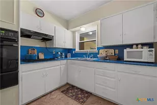 1009 Cedar Dr, Killeen, TX 76543 - Photo 9
