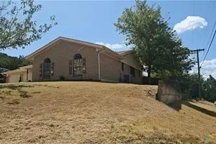 902 Davie Lee Dr, Copperas Cove, TX 76522 - Photo 3