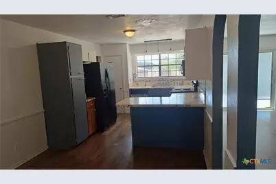 902 Davie Lee Drive, Copperas Cove, TX 76522 - Photo 5