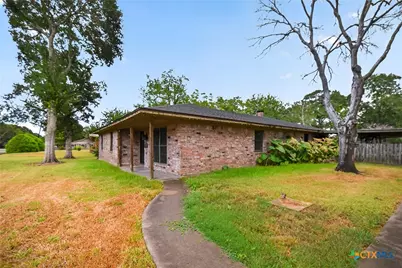 1006 S 2nd Street, Ganado, TX 77962 - Photo 3