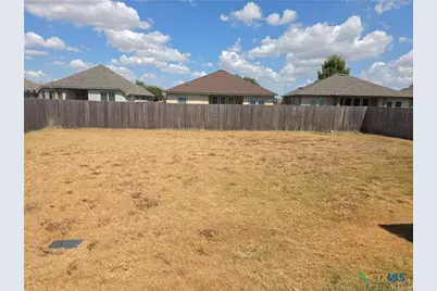 512 Wyndham Hill Parkway, Temple, TX 76502 - Photo 17