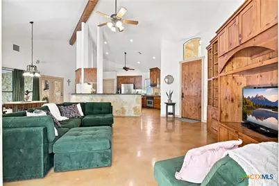 2 Trophy Lane, New Braunfels, TX 78132 - Photo 7