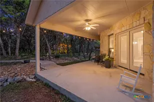 2 Trophy Ln, New Braunfels, TX 78132 - Photo 33