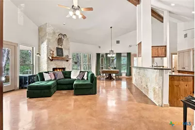 2 Trophy Lane, New Braunfels, TX 78132 - Photo 5