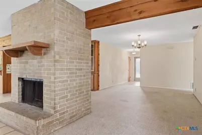 4601 Dahlia Lane, Victoria, TX 77904 - Photo 5