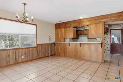 4601 Dahlia Lane, Victoria, TX 77904 - Photo 11