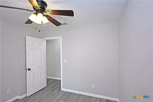 438 Forshage Blvd, Seguin, TX 78155 - Photo 23