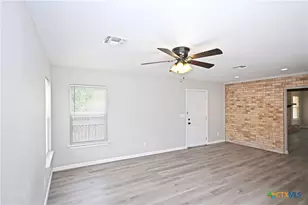 438 Forshage Blvd, Seguin, TX 78155 - Photo 17