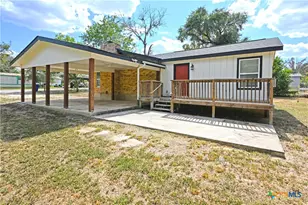 438 Forshage Blvd, Seguin, TX 78155 - Photo 3