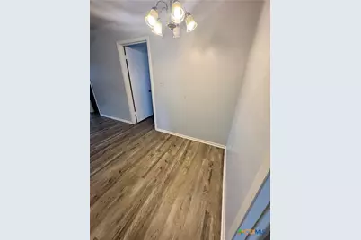102 Milann Street #B, Victoria, TX 77901 - Photo 3