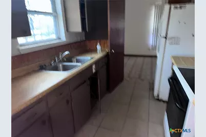 1002 S 27th Street, Copperas Cove, TX 76522 - Photo 5
