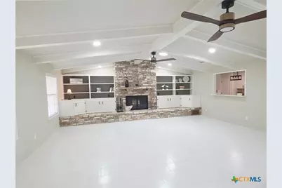124 Creekview Drive, Canyon Lake, TX 78133 - Photo 15