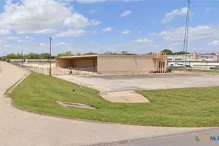 1701 Martin Luther King Jr Blvd, Killeen, TX 76543 - Photo 1
