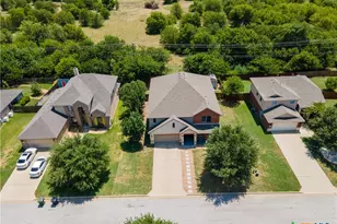 517 Pumpkin Dr, Temple, TX 76502 - Photo 3
