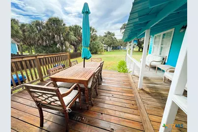 807 Madison Avenue, Port O'Connor, TX 77982 - Photo 5