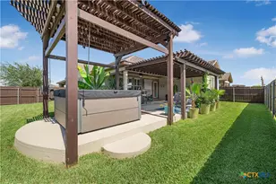 101 Gabbiano Ct, Victoria, TX 77904 - Photo 31