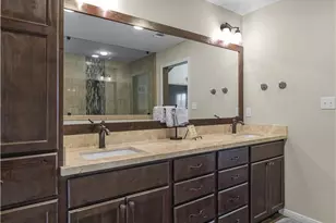 101 Gabbiano Ct, Victoria, TX 77904 - Photo 19