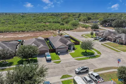 101 Gabbiano Court, Victoria, TX 77904 - Photo 39