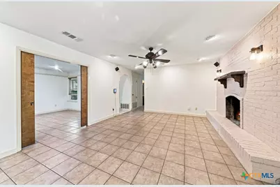 605 Ridgecrest, New Braunfels, TX 78130 - Photo 11