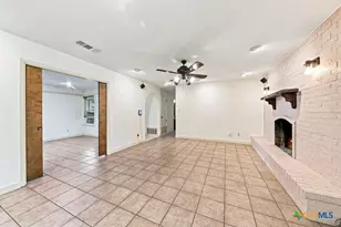 605 Ridgecrest, New Braunfels, TX 78130 - Photo 11