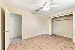 605 Ridgecrest, New Braunfels, TX 78130 - Photo 25