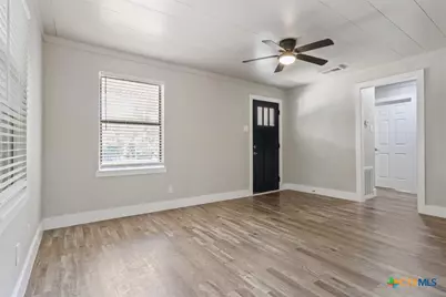 204 E Fowler Avenue, Killeen, TX 76541 - Photo 7