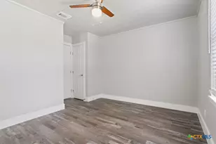 204 E Fowler Ave, Killeen, TX 76541 - Photo 23
