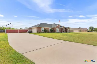 1011 Tumbleweed Drive, Killeen, TX 76542 - Photo 3