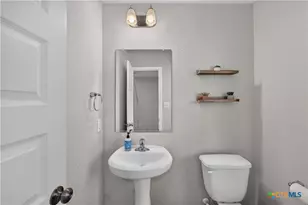 2536 Hiddenbrooke Trace, Seguin, TX 78155 - Photo 11