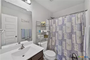 2536 Hiddenbrooke Trace, Seguin, TX 78155 - Photo 23