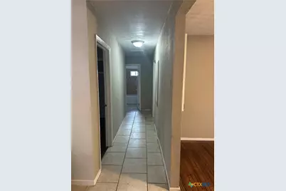 753 San Antonio Ave, Seguin, TX 78155 - Photo 5