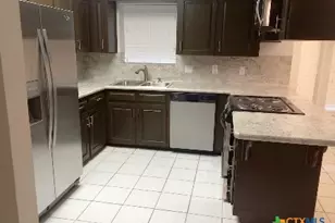 113 E Blanca Dr, Copperas Cove, TX 76522 - Photo 5