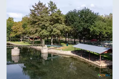 1070 Hayselton Avenue, New Braunfels, TX 78130 - Photo 13