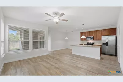 727 Gristmill Drive, New Braunfels, TX 78130 - Photo 3
