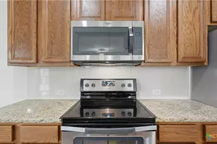 727 Gristmill Dr, New Braunfels, TX 78130 - Photo 13