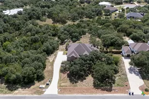 638 Cambridge Dr, New Braunfels, TX 78132 - Photo 35