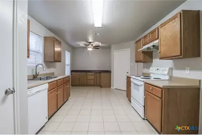 1705 Liberty Hill Drive, Belton, TX 76513 - Photo 11