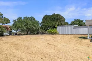 10915 S Hwy 183, Lampasas, TX 76550 - Photo 19