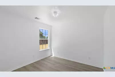 10915 S Highway 183, Lampasas, TX 76550 - Photo 17