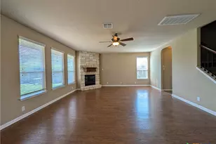 212 Oak Creek Way, New Braunfels, TX 78130 - Photo 15