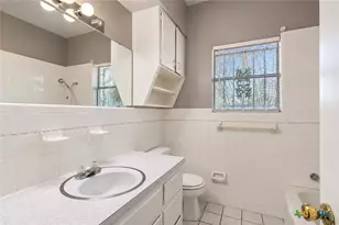 1805 N Gray St, Killeen, TX 76541 - Photo 21