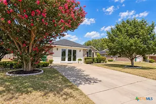 203 Knight Ln, Waco, TX 76705 - Photo 3