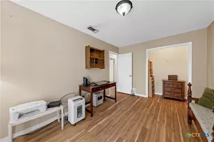 2001 Miles St, Copperas Cove, TX 76522 - Photo 11