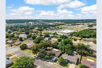 2001 Miles Street, Copperas Cove, TX 76522 - Photo 33